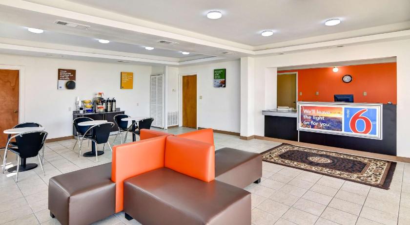 Motel 6-Lindale, TX photo