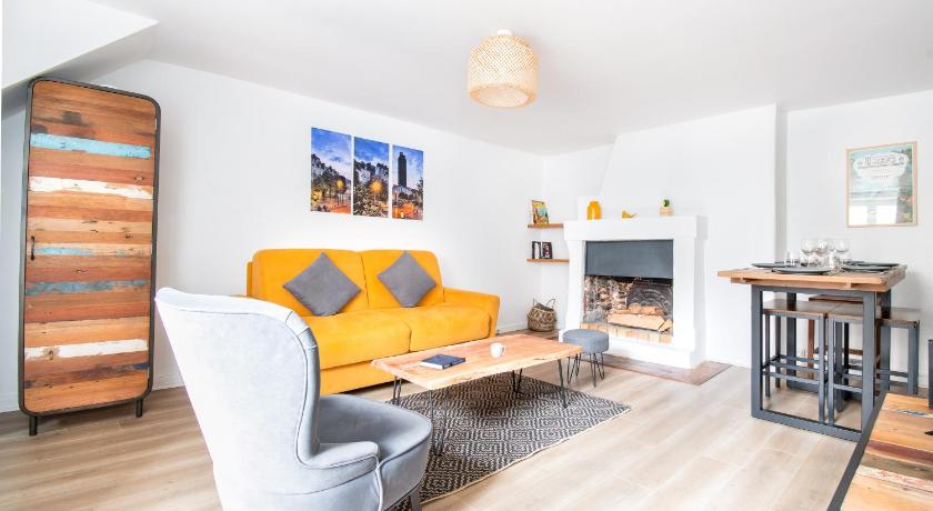 T3 Duplex de charme au cœur du quartier historique