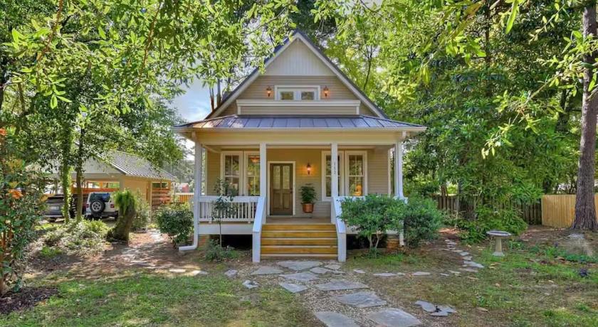 The Owl Cottage