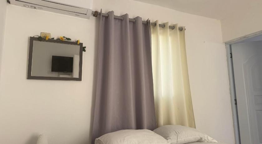 Image of Family Room 4