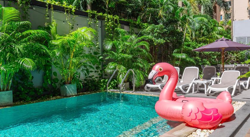 プーケット Woovo Phuket Patong 4つ星 ホテル 外観