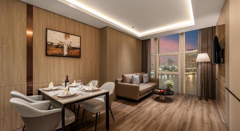 Image of Two-Bedroom Apartment with River View 3