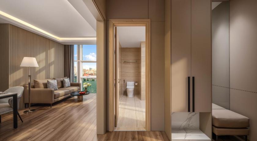 Image of Two-Bedroom Apartment with River View 6