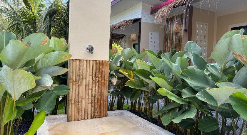 Pinky Bungalows Resort - image 27