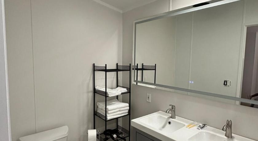 West Wendover Home away from Home 4-Star Accommodation room