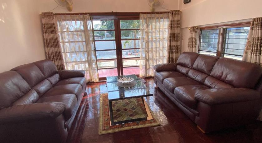 Beautiful 2 story newly renovated bungalow house