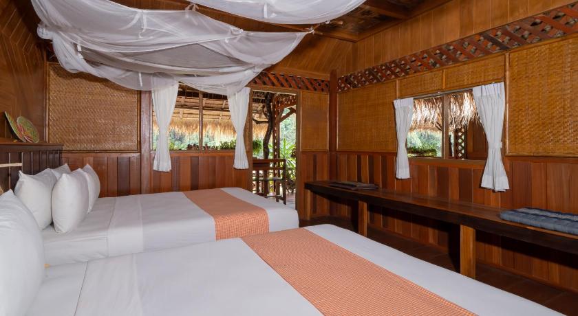 รูปของJungle Vibe Quad with Breakfast & Dinner include join boat check in - check out 3