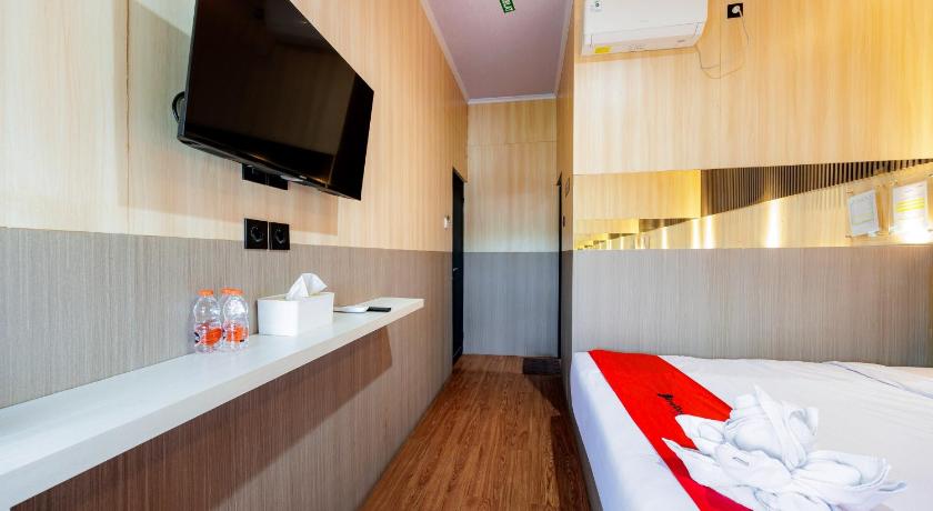 Image of RedDoorz Room 5