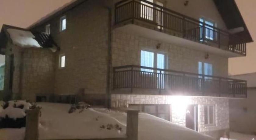 Studio apartman KONAK