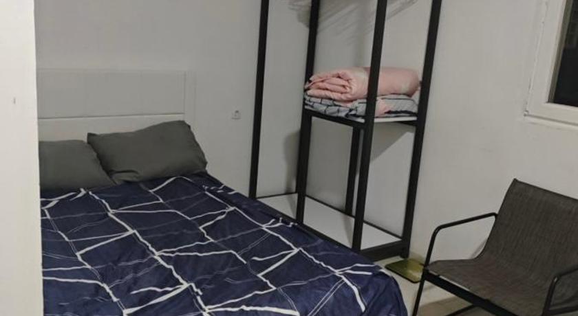 베오그라드 Bograd Ledina surcin Sterijina 40 a 호텔 전망