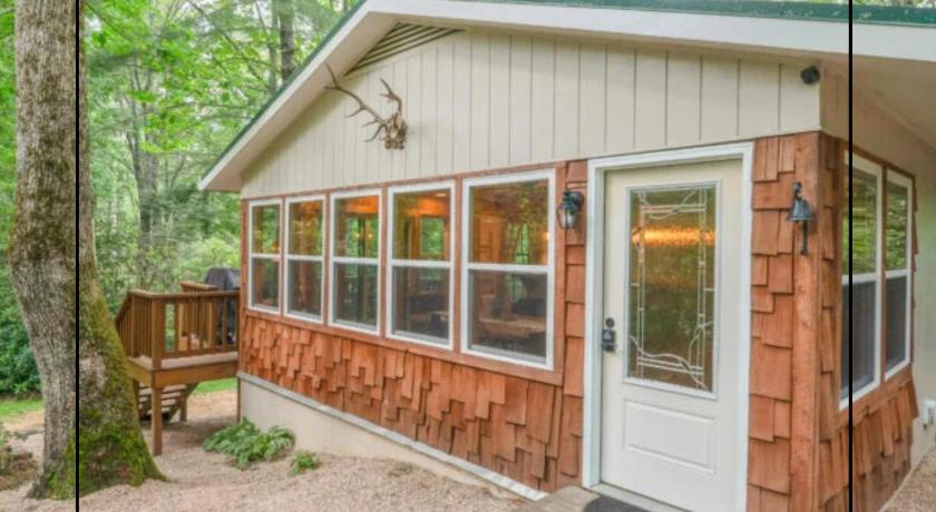 林维尔瀑布 Cozy Pisgah Cabin w Fire Pit 4星级 住宿 客房