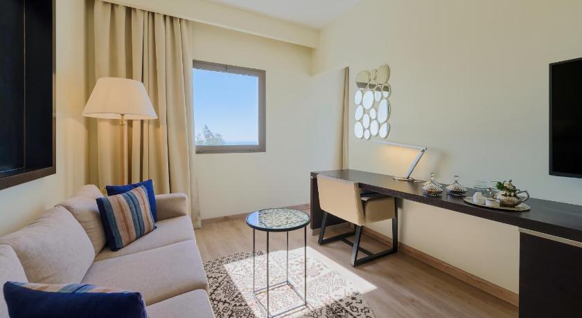 Image of One Bedroom King Suite 8
