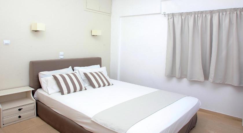Image of Superior One-Bedroom Triple Apartment 4