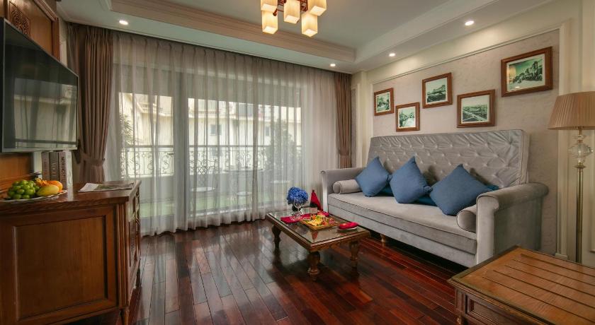 Image of Terrace Suite 8