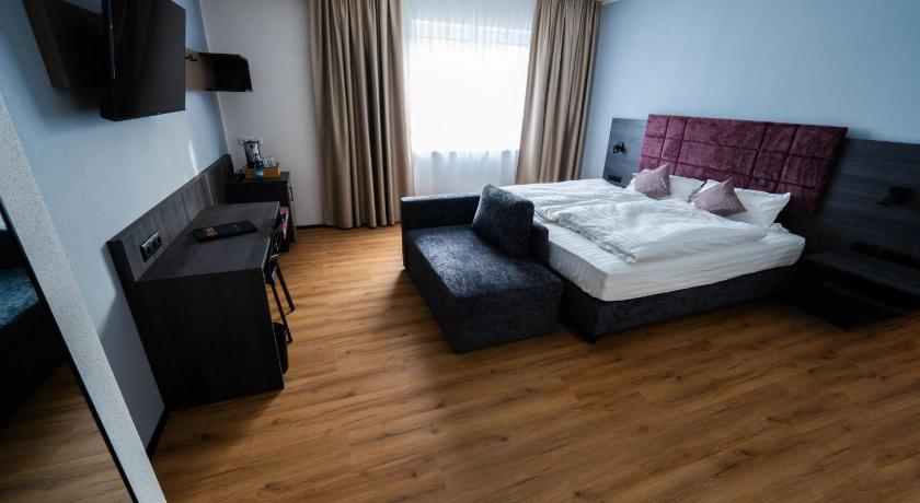 PEN Smart Hotel