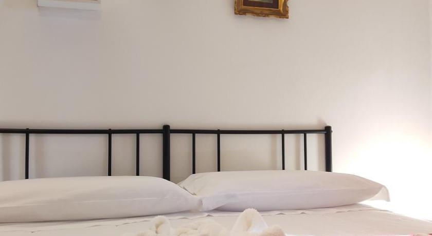 阿西西 All'Ombra di Santa Chiara, 140mq, 3 camere, Idromassaggio - MyAssisiSuite, Assisi centro - Mowimy po 5星级 单人房 大堂