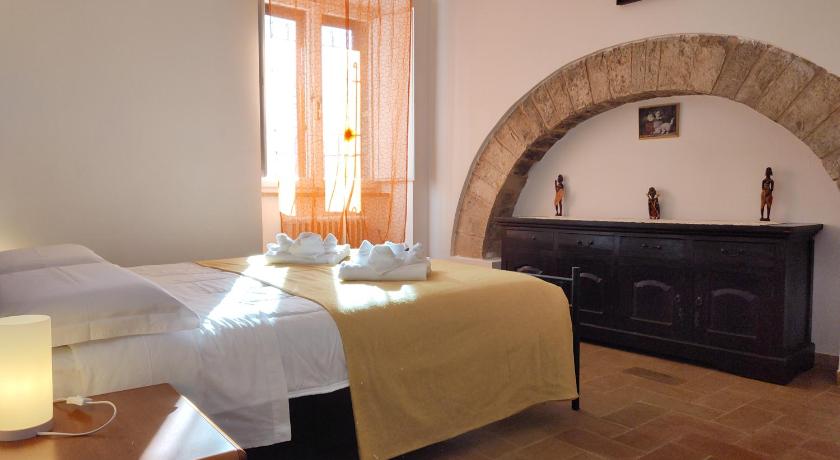 阿西西 All'Ombra di Santa Chiara, 140mq, 3 camere, Idromassaggio - MyAssisiSuite, Assisi centro - Mowimy po 5星级 单人房 客房