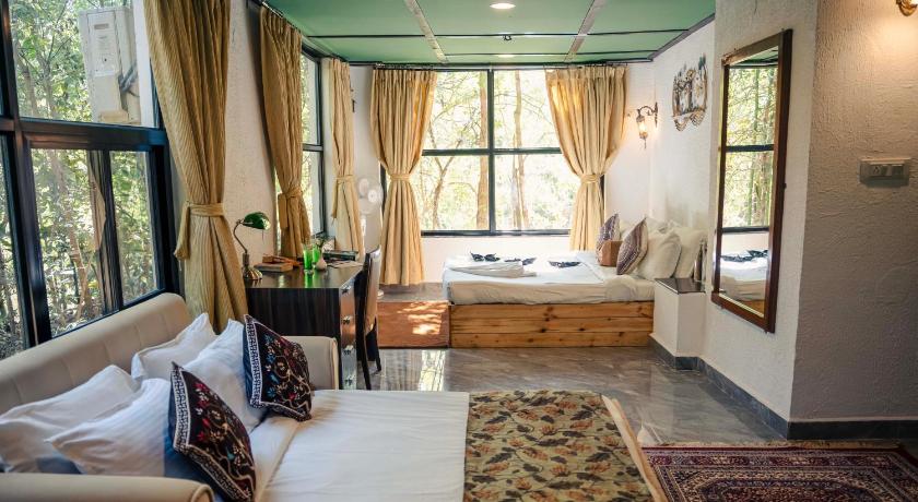 パンチュクラ Pench Wilderness Camp resort ,Pench 4つ星 ホテル スイート