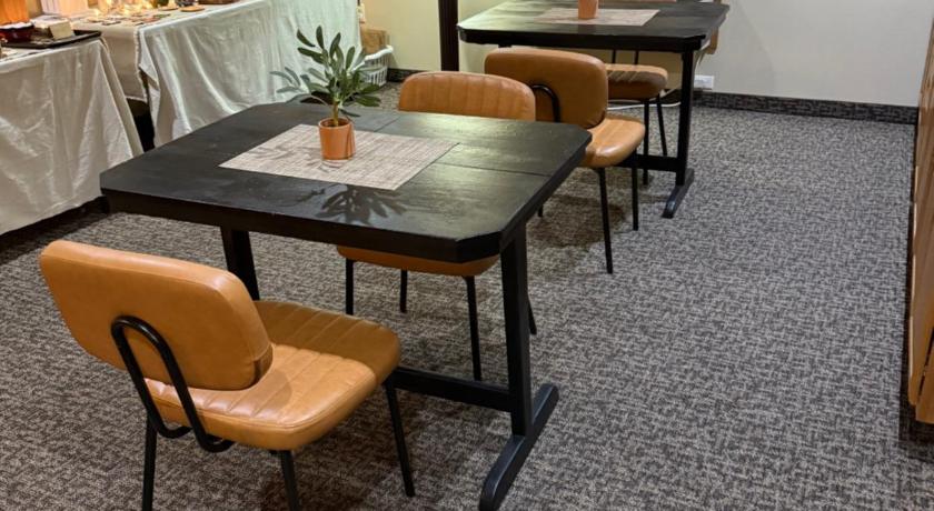 러시포드 The Rushford Inn 4성급 숙소 전망