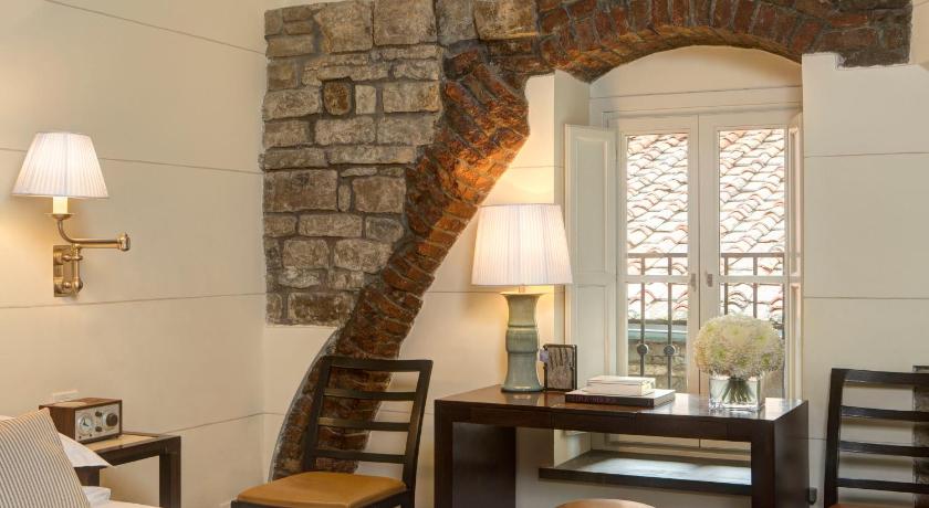 Image of Penthouse Suite 15