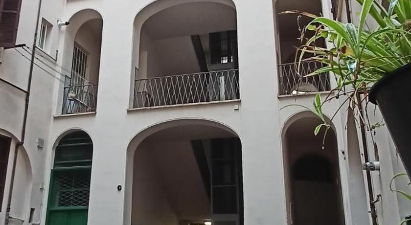 ローマ MURA DI PRATI - Spazioso appartamento per 8 a San Pietro 4つ星 シングルルーム プール