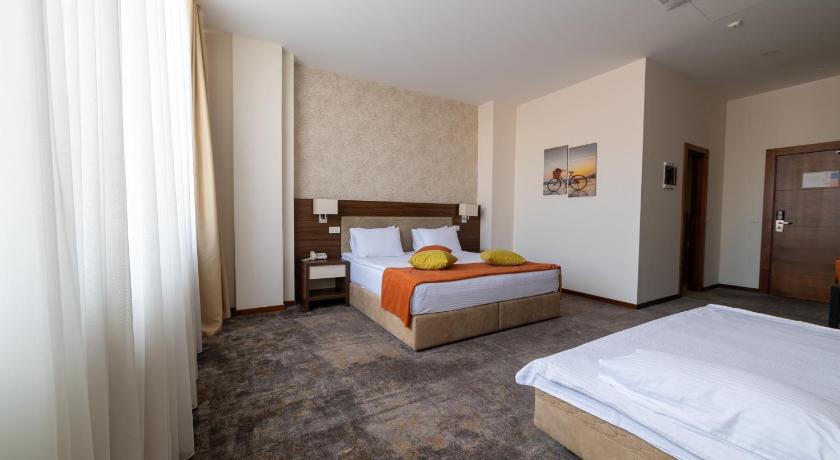 베오그라드 Hotel Marshal Belgrade 4성급 호텔 로비