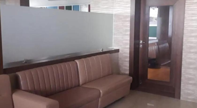 Hotel M B Residency Lodging And Boarding – Bombay/ Mumbai, KY