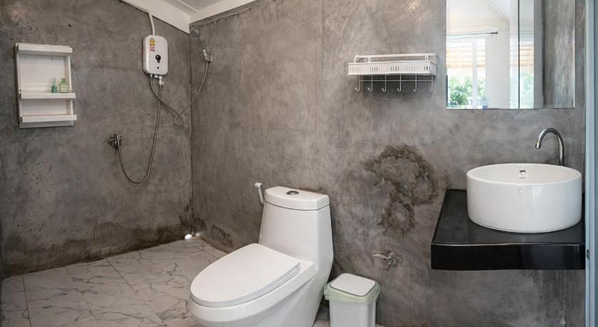 Lanta L.D. Beach Bungalows - image 44