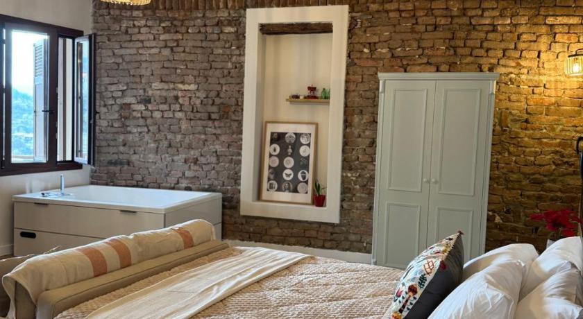 Aprosmeno Jacuzzi House 7