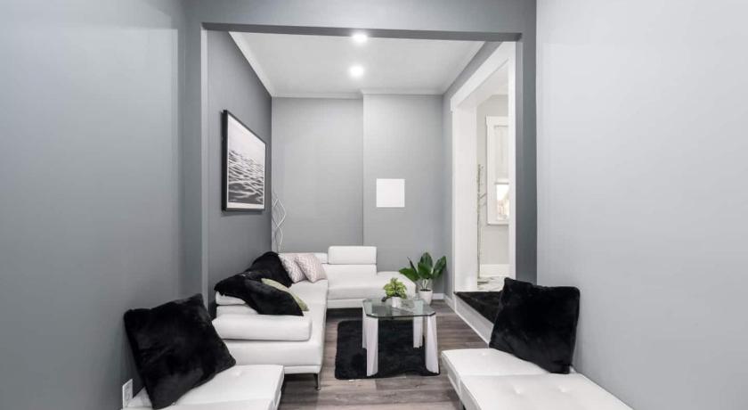 클리블랜드 (OH) Modern Luxury in Tremont - 6Bed 3bath Fee parking 4성급 숙소 수영장