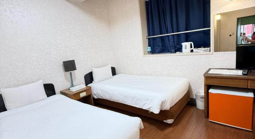 오키나와 본섬 호텔-스미 (Hotel-澄Sumi) 1성급 호텔 스위트룸