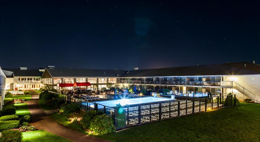 Red Jacket Beach Resort photo
