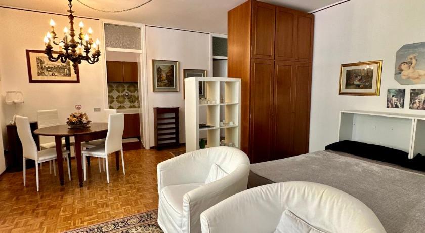 Accogliente monolocale in centro a Branzi