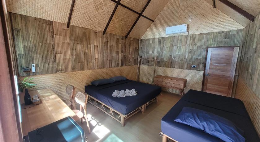 Image of Beach Front Bungalow 11