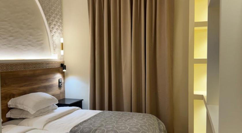 Image of Double or Twin Room with Shower 3