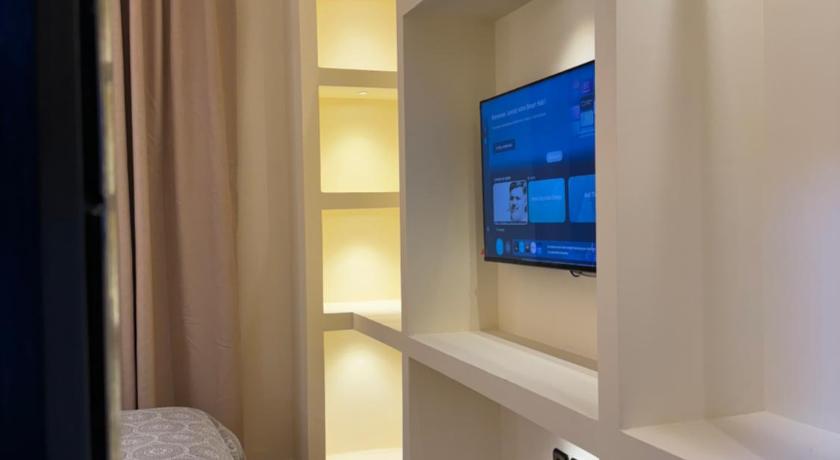 Image of Double or Twin Room with Shower 4