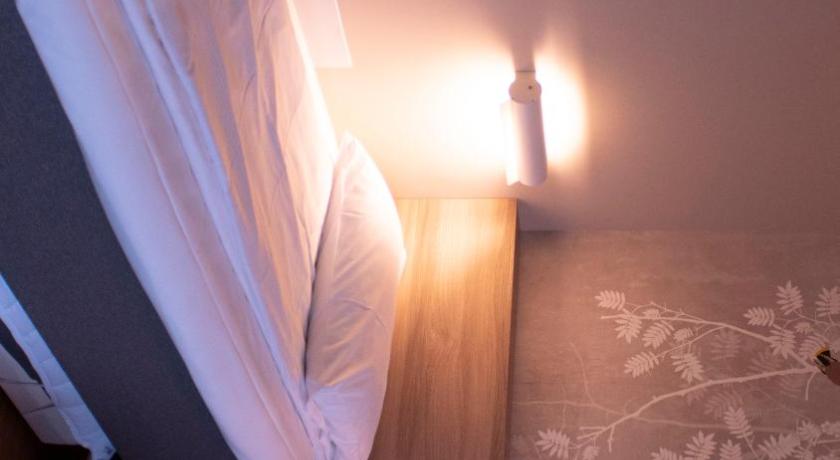 Image of Single Room with Extra Bed 3