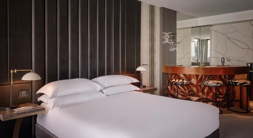 Image of Emporium Suite with Free Wifi 13
