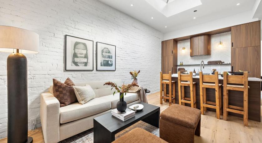 The Brick Hotel - The Loft