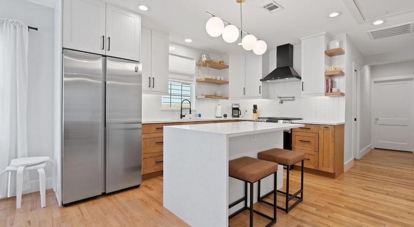 オースティン Bright Renovated ATX Home with Yard and Cowboy Pool 2つ星 宿泊施設 ロビー