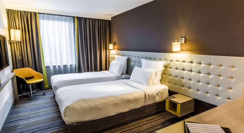 Image of Classic room 2 single beds 0