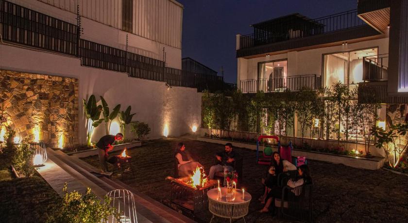 SaffronStays Boudhi Tree Villas