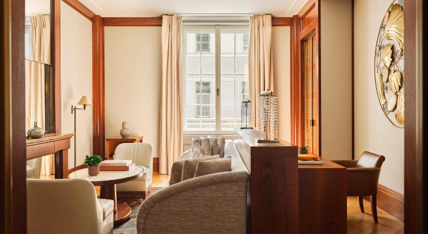 Image of 2 Bedroom Suite 7