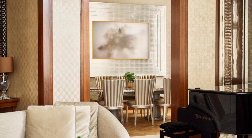 Image of Presidential Suite 3