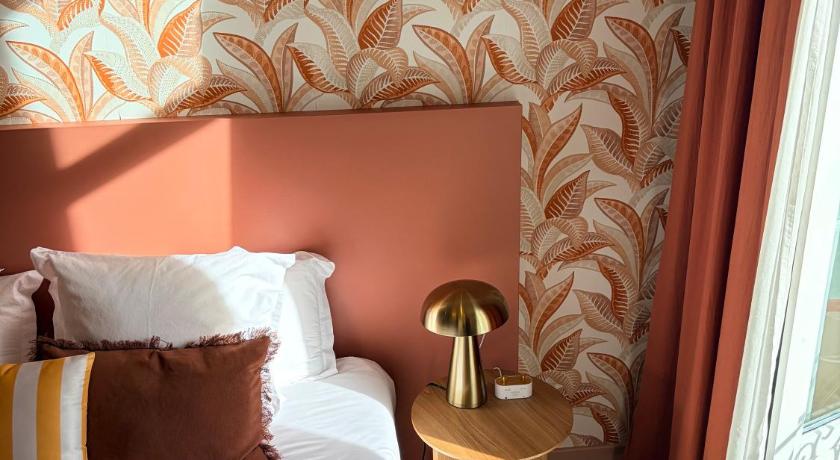 Image of Chambre double Premium - Côté Jardin et Côté Mer 1