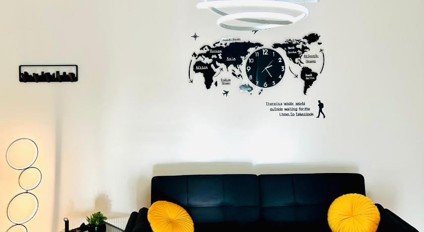 Urban Chic Apartment