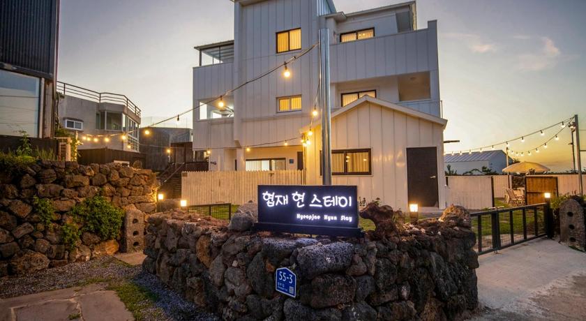 チェジュ Hyupjae Hyun Stay 4つ星 ゲストハウス スイート