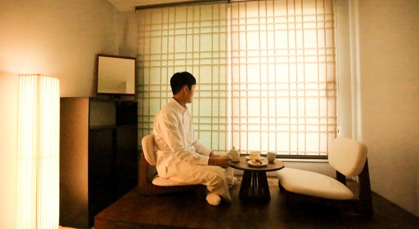 Seoul 사가하우스 3-Star Accommodation lobby