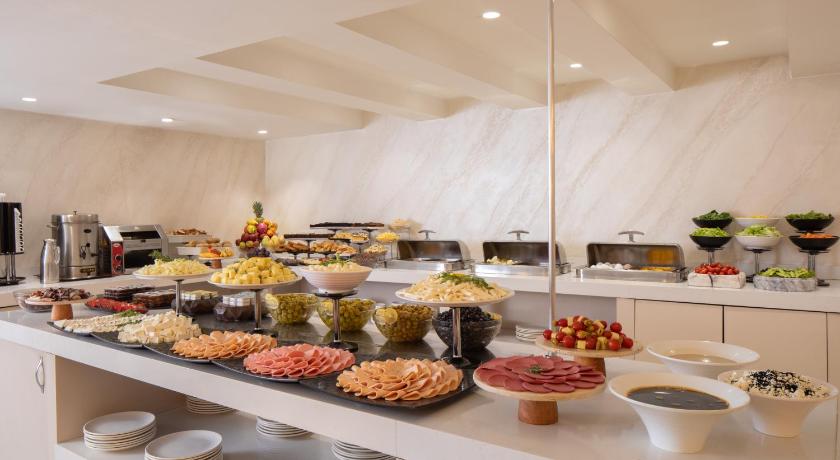 Great Fortune Design Hotel - image 14
