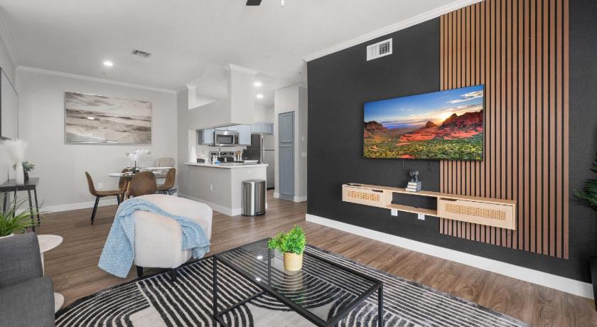 피닉스 (AZ) 2BR Getaway near Thompson Peak with Pool & Parking 4성급 숙소 수영장